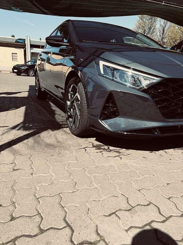 Usata Hyundai i20 101 CV (74 kW) 2020 Utilitaria