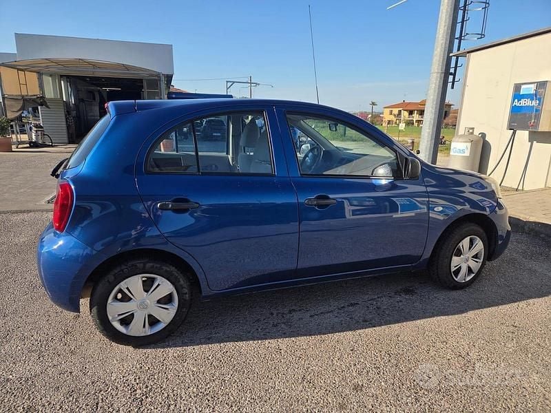 Usata Nissan Micra 2014 Blu Utilitaria