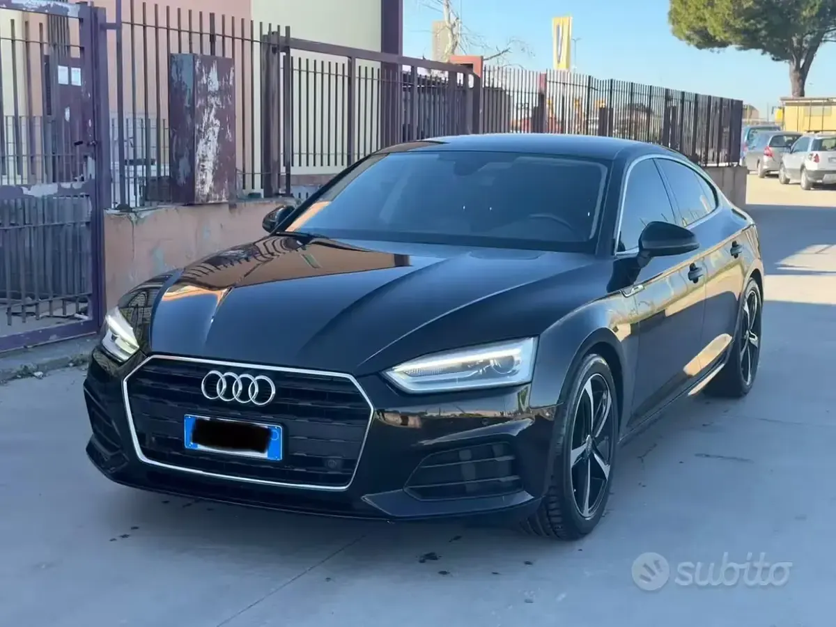 Usata Audi A5 Sport 150 CV (110 kW) 2018 Nero Coupé