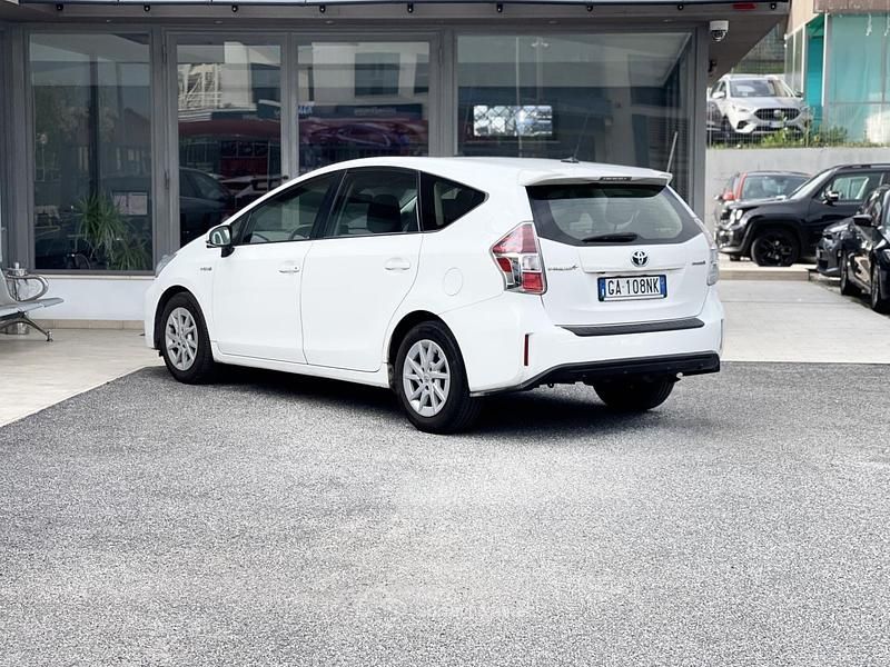 Usata Toyota Prius 99 CV (72 kW) 2020 Bianco Utilitaria