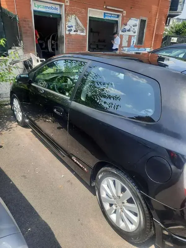 Usata Honda Civic Sport 110 CV (80 kW) 2005 Berlina