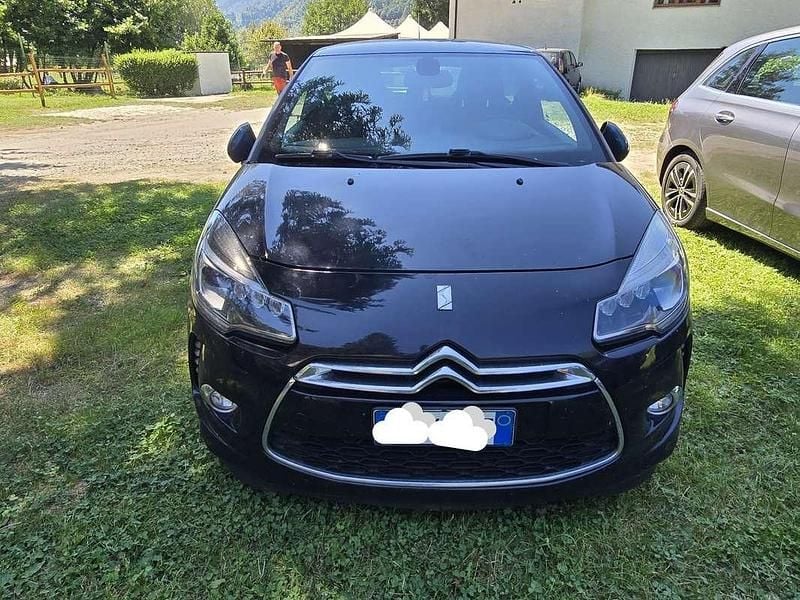 Usata Citroën DS3 So Chic 75 CV (55 kW) 2015 Nero Berlina