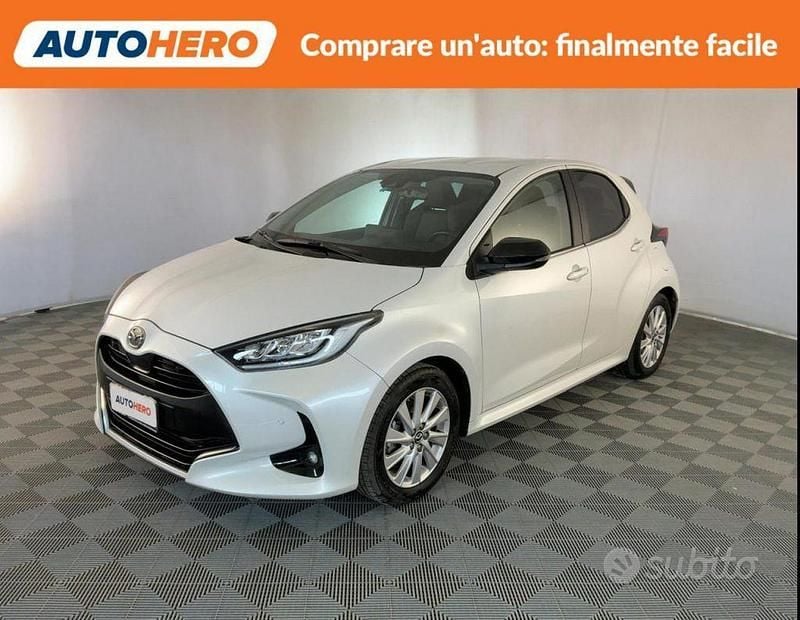 Usata Mazda 2 92 CV (67 kW) 2022 Bianco Berlina