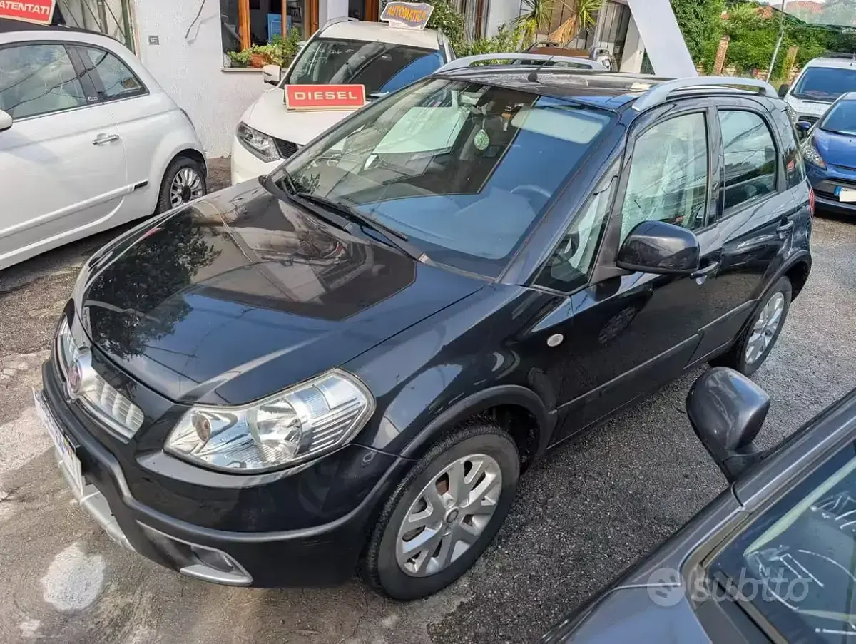 Usata Fiat Sedici Emotion 120 CV (88 kW) 2011 Nero SUV