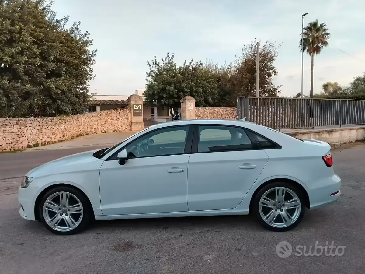 Usata Audi A3 Ambition 150 CV (110 kW) 2014 Bianco Berlina