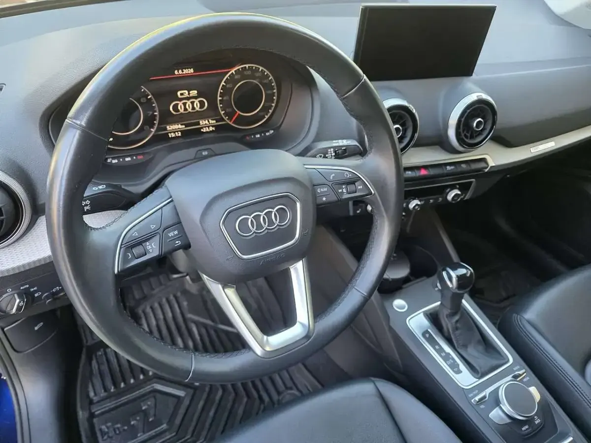 Usata Audi Q2 S-Line 150 CV (110 kW) 2021 Blu/azzurro SUV