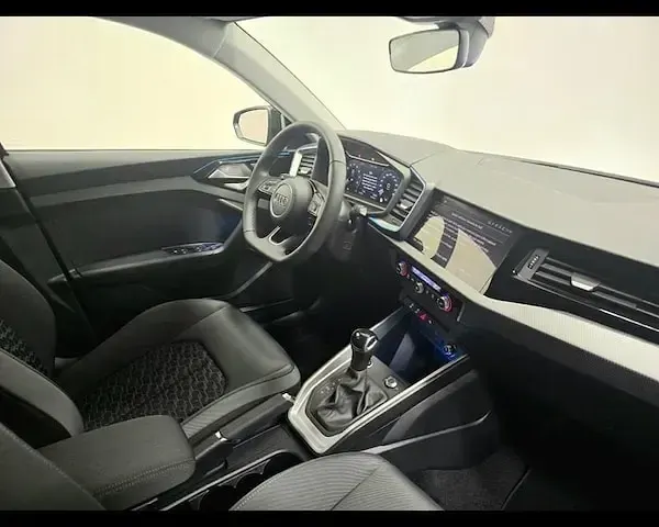 Nuova Audi A1 Sportback S-Line 116 CV (85 kW) 2025 Nero Utilitaria