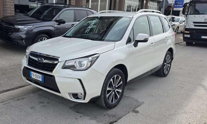 Usata Subaru Forester Sport 147 CV (108 kW) 2017 Bianco SUV