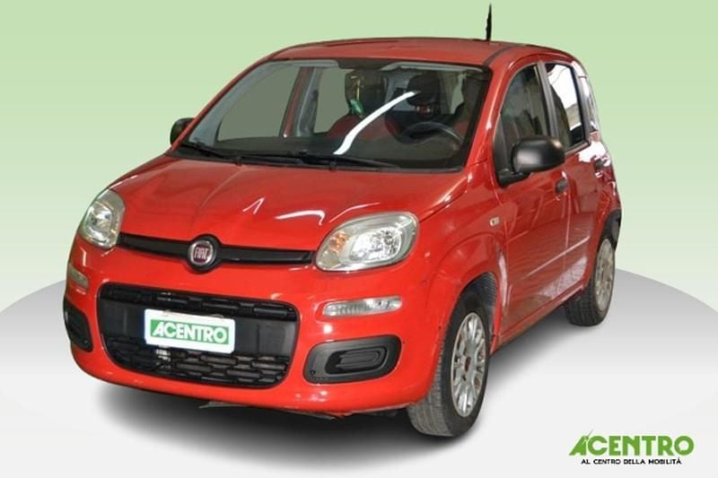 Usata Fiat Panda Easy 69 CV (50 kW) 2019 Rosso Utilitaria
