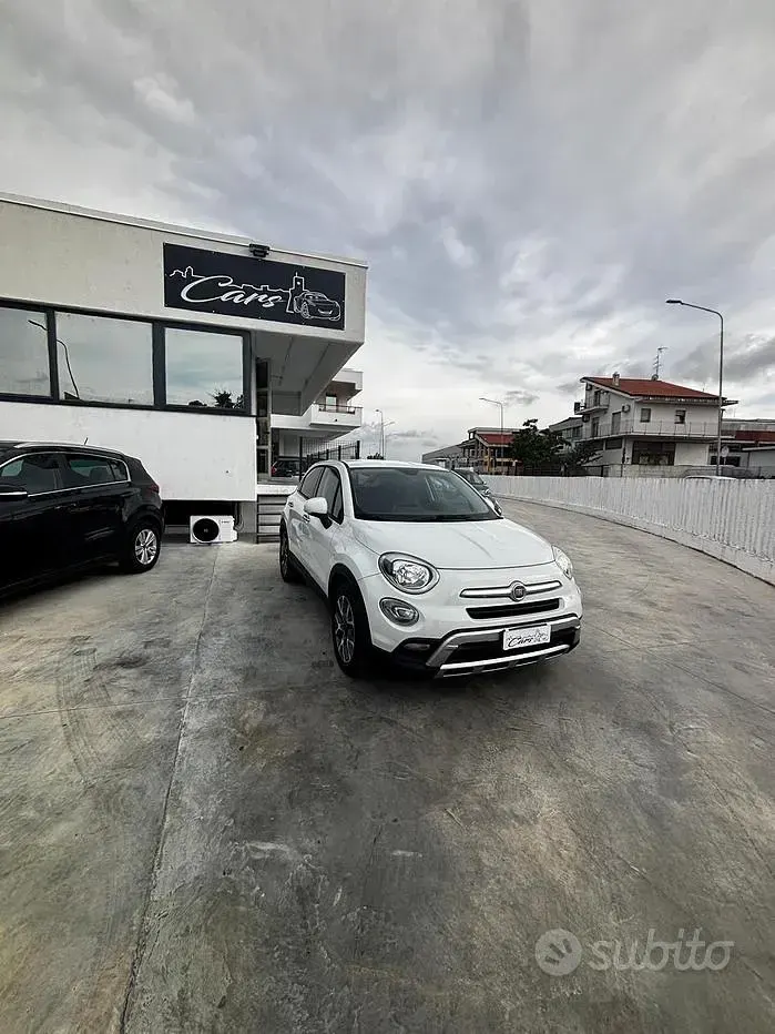 Usata Fiat 500X Lounge 120 CV (88 kW) 2017 Bianco SUV