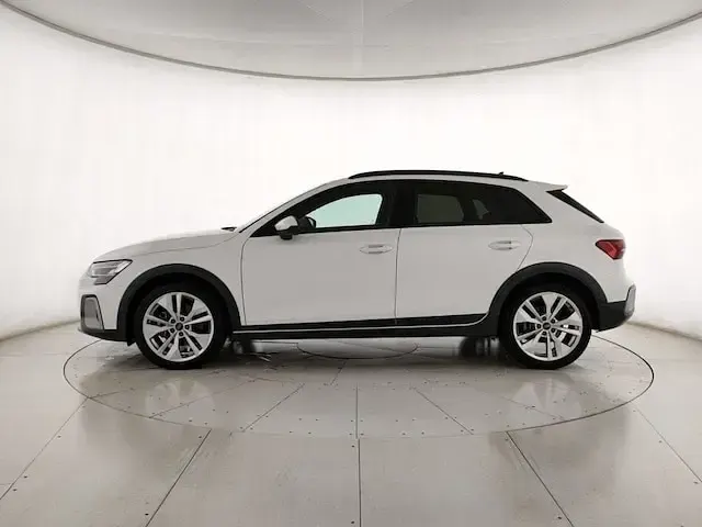 Usata Audi A3 Advanced Plus 150 CV (110 kW) 2025 Bianco arkona Berlina