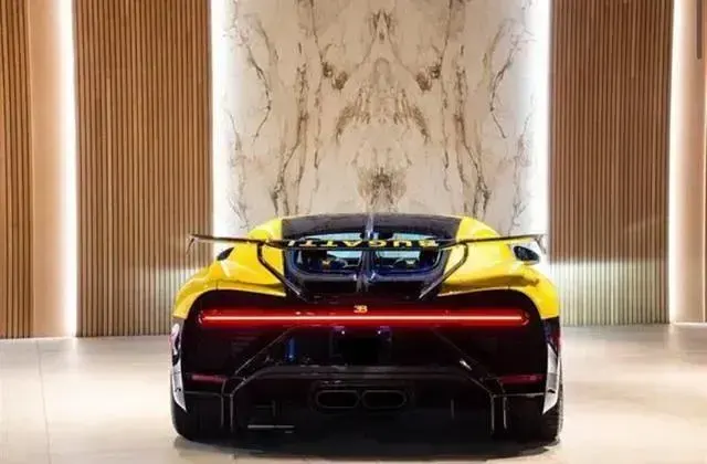Usata Bugatti Chiron 2022 Giallo Coupé