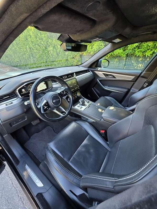 Usata Jaguar F-Pace R-Dynamic 204 CV (150 kW) 2021 Grigio SUV