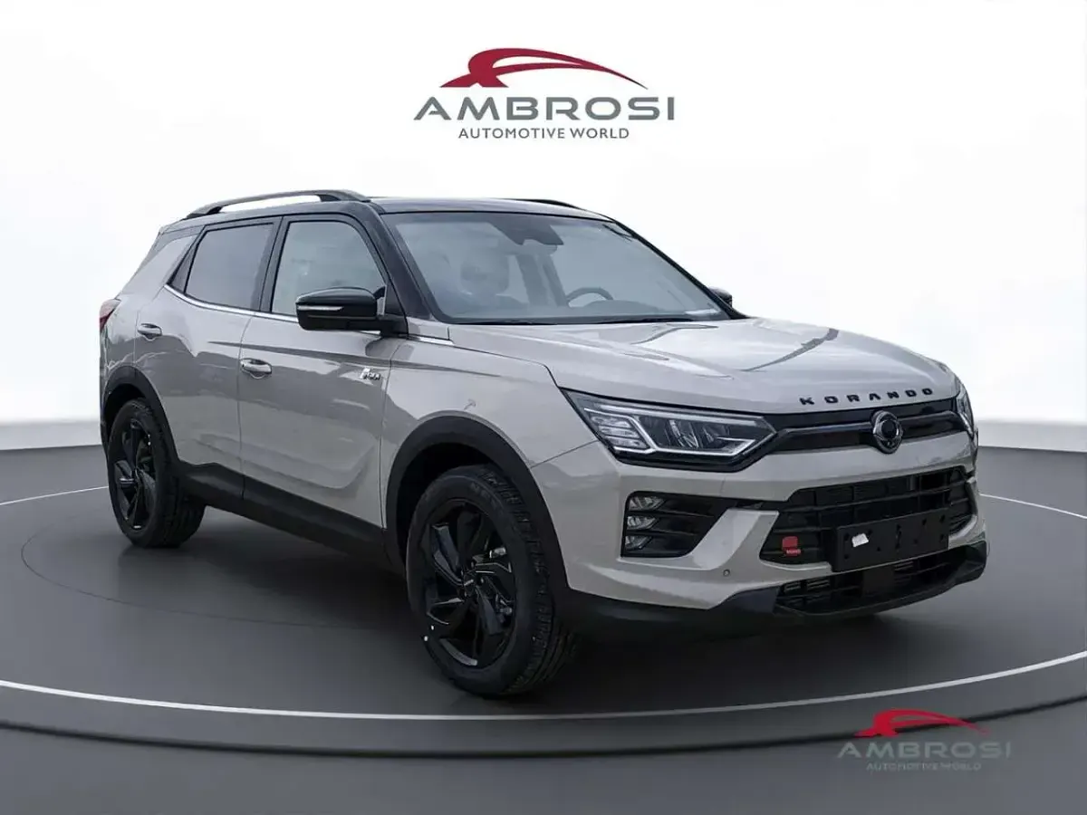Nuova KGM Korando 163 CV (119 kW) 2026 Grigio SUV