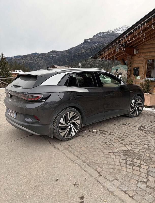 Usata VW ID.4 Pro 150 kW (204 CV) 2021 Nero SUV