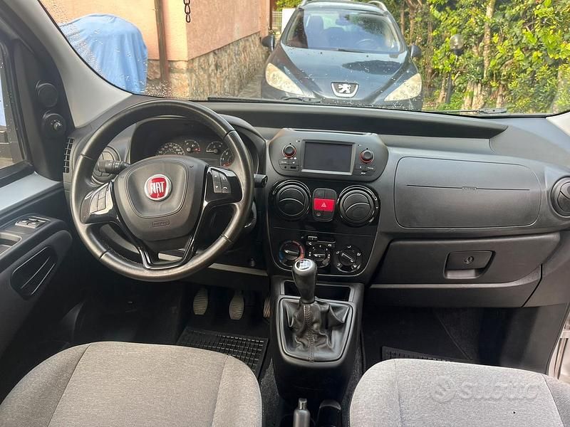 Usata Fiat Qubo Comfort 80 CV (58 kW) 2015 Grigio Monovolume