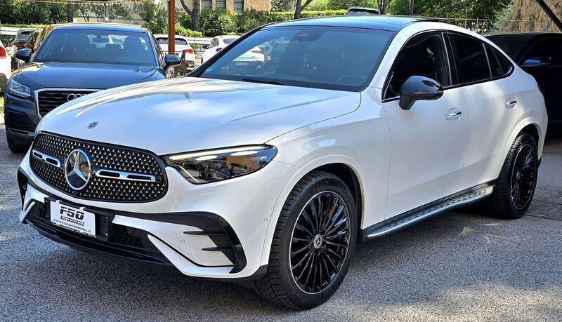 Usata Mercedes GLC300e AMG Line Premium Plus 269 CV (197 kW) 2024 Bianco Coupé