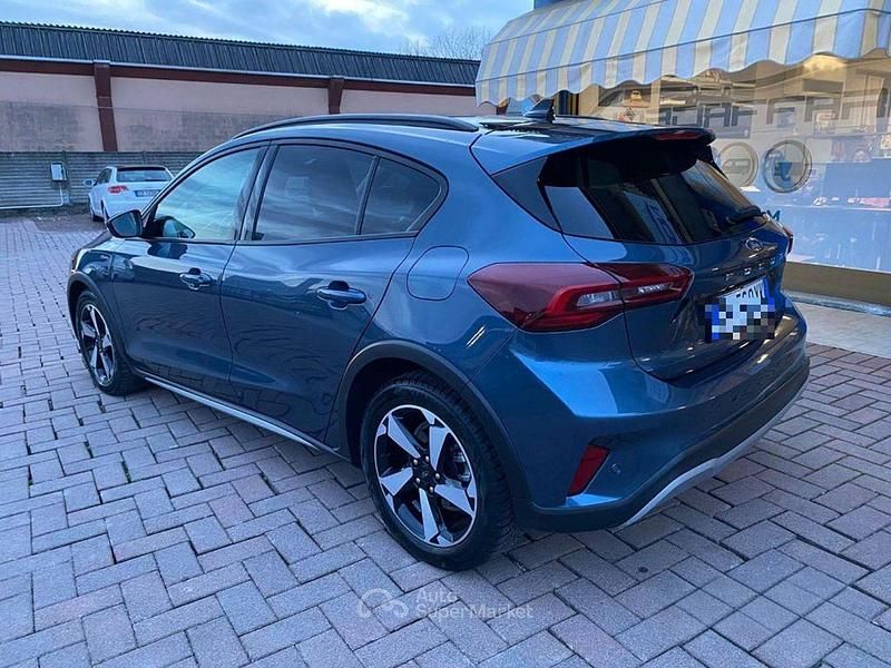 Usata Ford Focus Active X 125 CV (91 kW) 2023 Blu Berlina