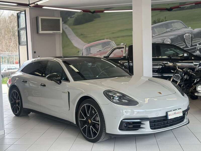 Bianco Usata 2020 Porsche Panamera S E-Hybrid Sport Turismo Tre volumi | 62.800 € (Ottimo prezzo) - Immagine 1/4
