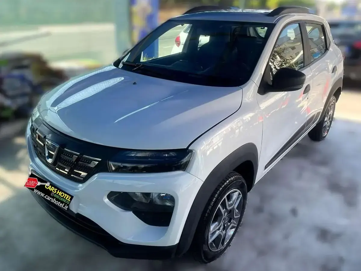 Usata Dacia Spring Comfort 33 kW (45 CV) 2021 Bianco Utilitaria