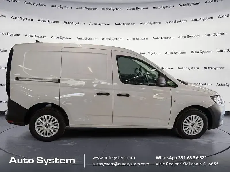Usata VW Caddy Business 102 CV (75 kW) 2023 Bianco Monovolume