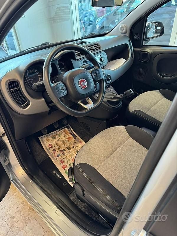 Usata Fiat Panda Easy 69 CV (50 kW) 2017 Grigio Utilitaria