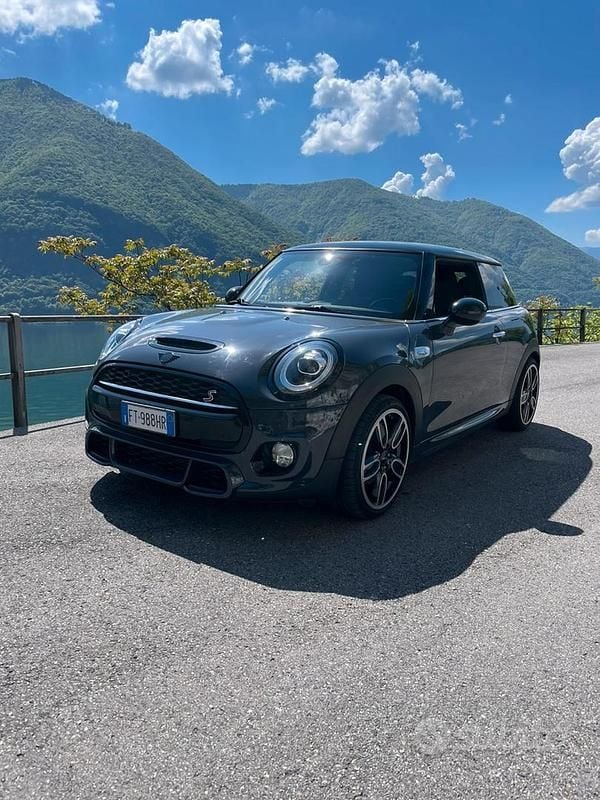 Usata 2018 Mini Cooper S Hype Due volumi | 17.000 € (Ottimo prezzo) - Immagine 1/4