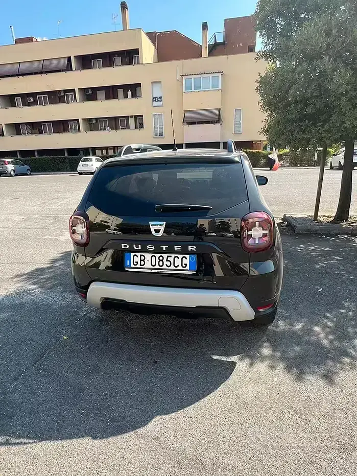 Usata Dacia Duster Prestige 101 CV (74 kW) 2020 Nero SUV