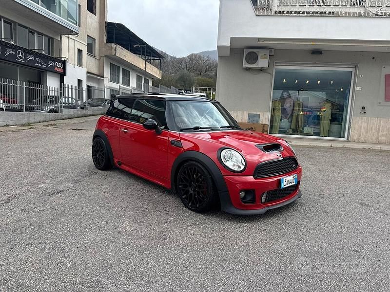Usata Mini John Cooper Works 175 CV (128 kW) 2007 Rosso Utilitaria