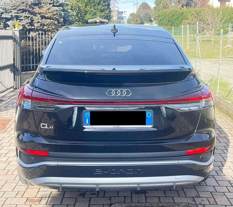 Usata Audi Q4 Sportback e-tron S-Line 69 kW (95 CV) 2023 Nero SUV