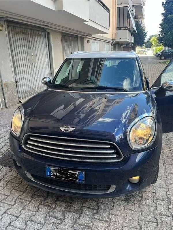 Blu/azzurro Usata 2014 Mini Cooper D Countryman SUV | 6990 € (Ottimo prezzo) - Immagine 1/4