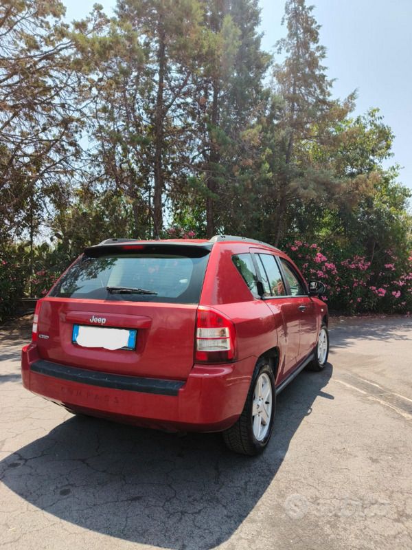 Usata Jeep Compass 140 CV (102 kW) 2007 Rosso SUV