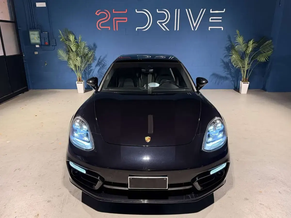 Usata Porsche Panamera 4S E-Hybrid Sport Turismo Sport Turismo 560 CV (411 kW) 2020 Nero Station wagon