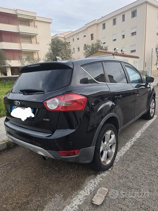 Usata Ford Kuga 136 CV (100 kW) 2009 Nero SUV