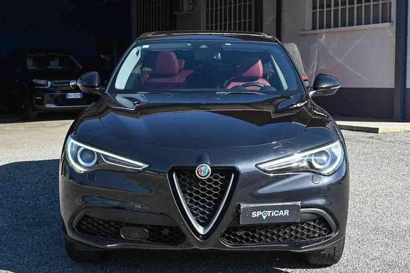 Usata Alfa Romeo Stelvio Executive 210 CV (154 kW) 2019 Nero SUV