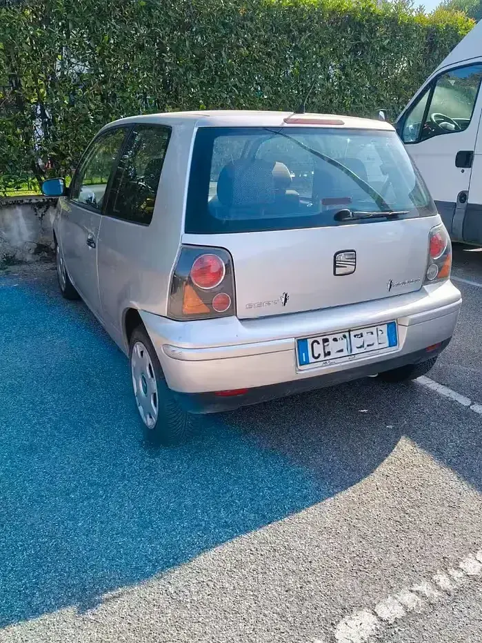 Usata Seat Arosa 50 CV (36 kW) 2003 Grigio Utilitaria
