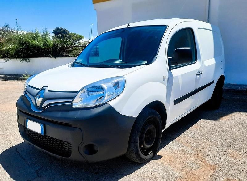 Usata Renault Kangoo 89 CV (65 kW) 2017 Bianco Monovolume