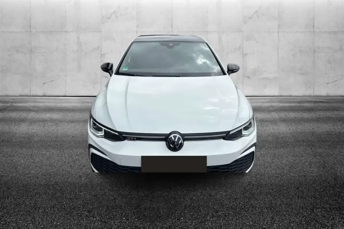 Usata VW Golf VIII GTI 245 CV (180 kW) 2024 Bianco Berlina