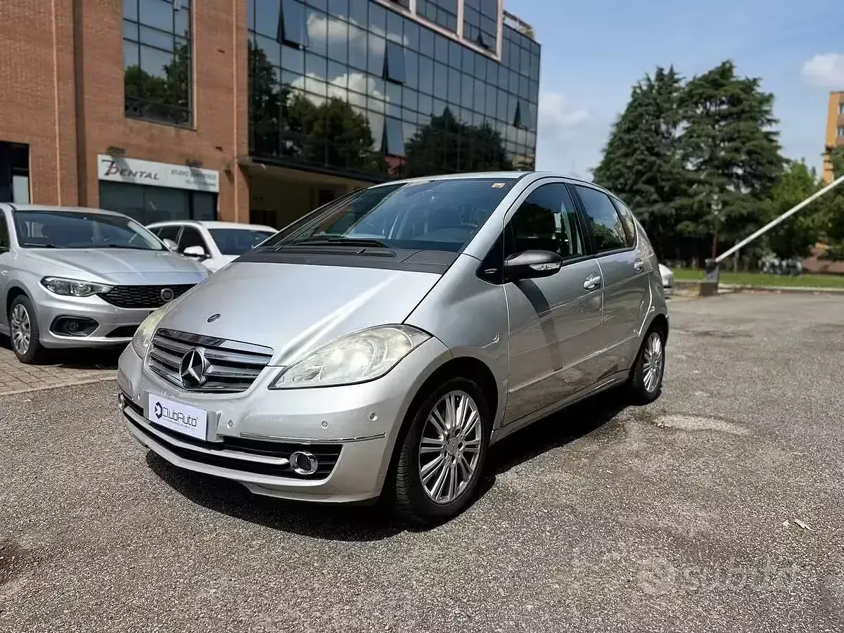 Usata Mercedes A160 Elegance 95 CV (69 kW) 2009 Monovolume