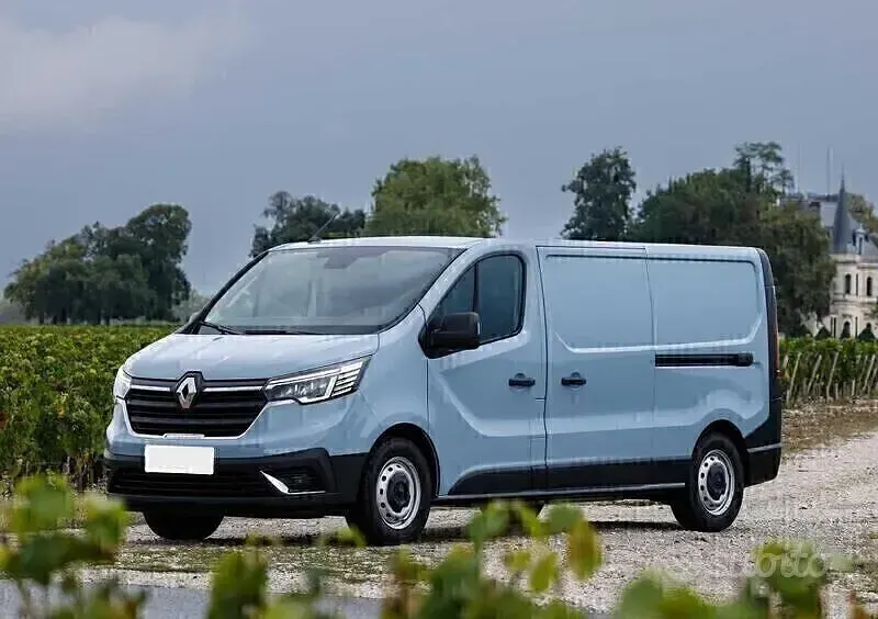 Nuova Renault Trafic 110 CV (80 kW) 2026 Grigio Monovolume