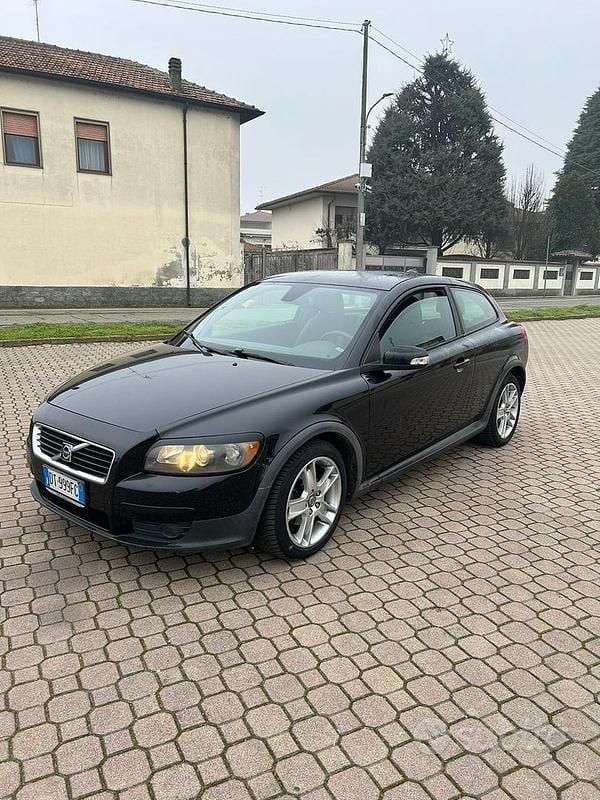 Usata Volvo C30 109 CV (80 kW) 2008 Utilitaria