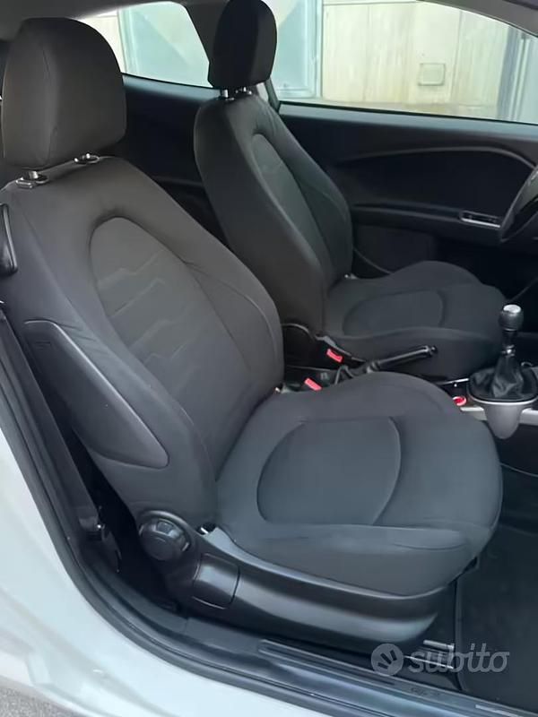 Usata Alfa Romeo MiTo 70 CV (51 kW) 2013 Bianco Utilitaria