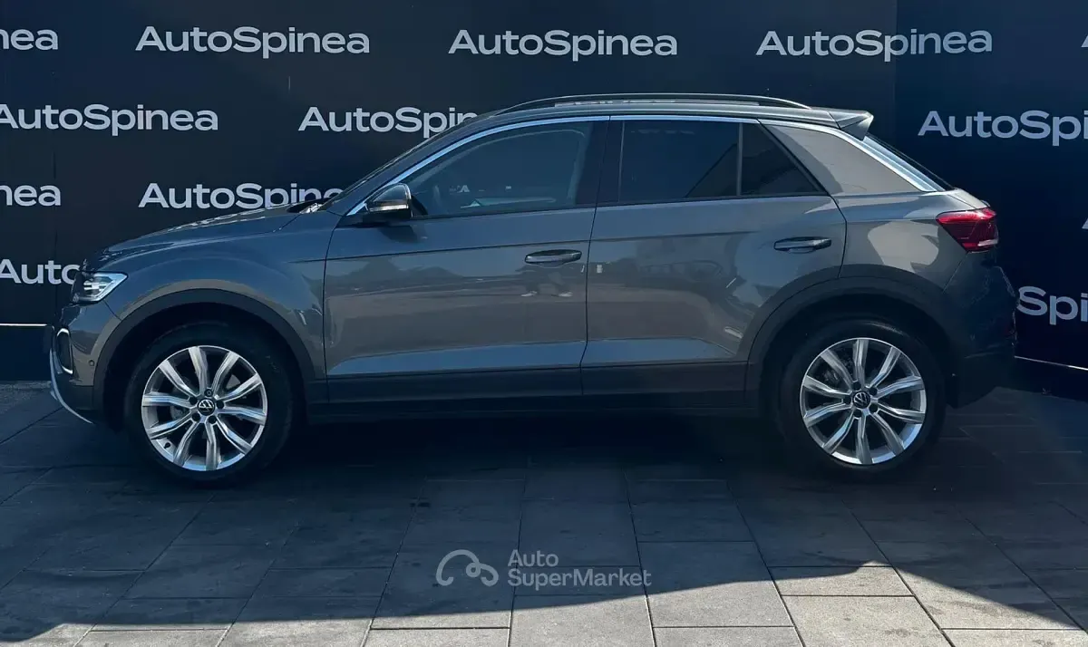 Usata VW T-Roc Cabriolet Life 150 CV (110 kW) 2025 Gray SUV