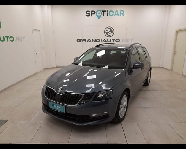 Usata Skoda Octavia G-TEC Ambition 110 CV (80 kW) 2018 Argento Station wagon