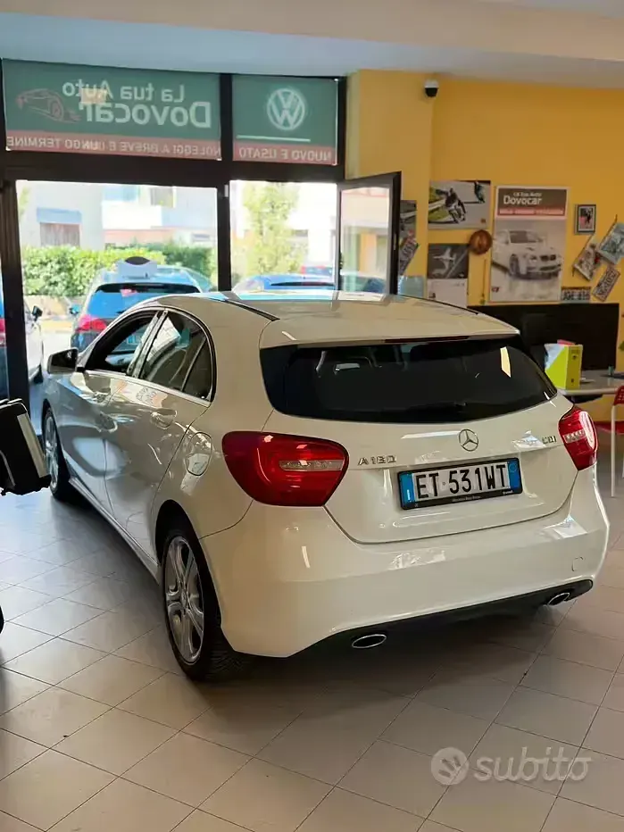 Usata Mercedes A180 Premium 109 CV (80 kW) 2014 Bianco Utilitaria