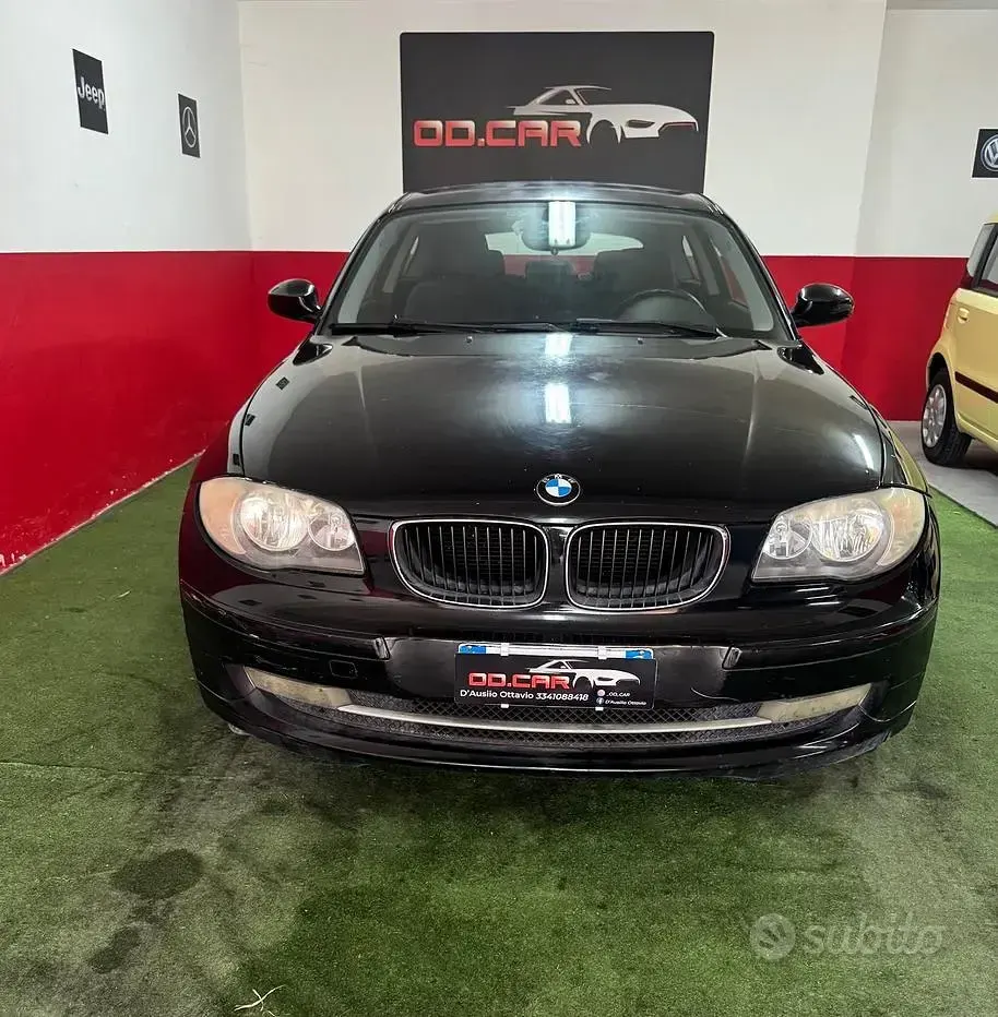 Usata BMW 116 116 CV (85 kW) 2009 Nero Utilitaria