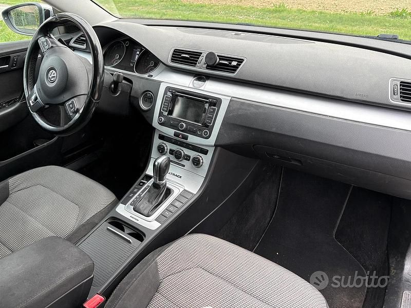Usata VW Passat Alltrack 177 CV (130 kW) 2014 Nero Station wagon