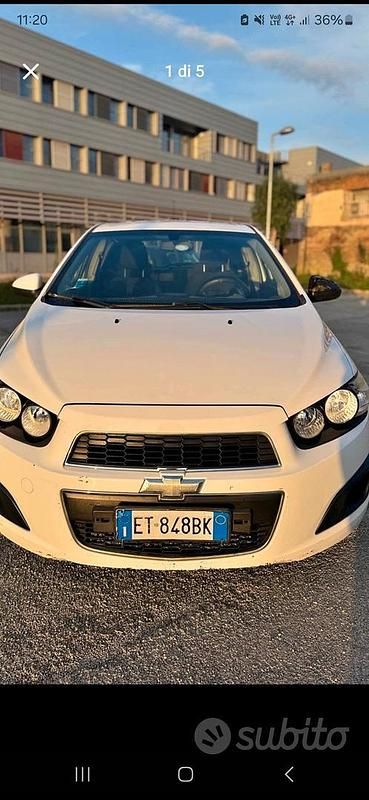 Usata Chevrolet Aveo 86 CV (63 kW) 2013 Bianco Utilitaria