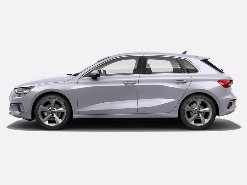 Usata Audi A3 Advanced 150 CV (110 kW) 2023 Argento fioretto metallizzato Berlina