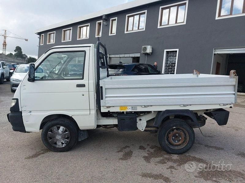 Usata Piaggio Porter 63 CV (46 kW) 2015 Bianco